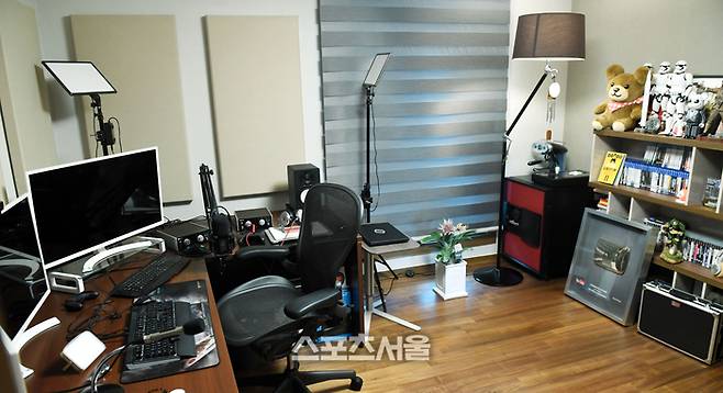 크리에이터 부부 대도서관(나동현)의 작업실. 사진 | 스포츠서울DB