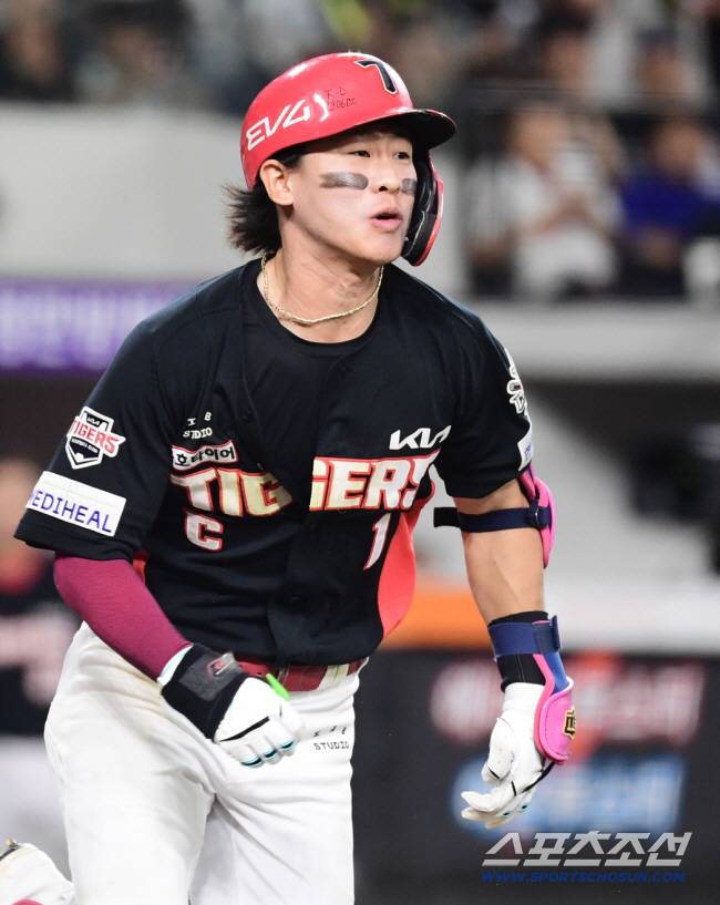 9일 대전 한화생명 볼파크에서 열린 한화와 KIA의 경기. 7회 타격하고 있는 KIA 박찬호. 대전=송정헌 기자songs@sportschosun.com/2025.07.09/