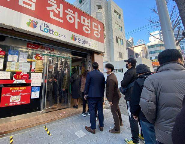 출처: 더비비드