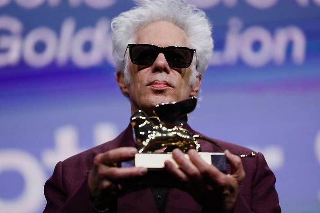 제82회 베네치아 국제영화제 황금사자상 받은 짐 자무시 감독. 로이터연합뉴스