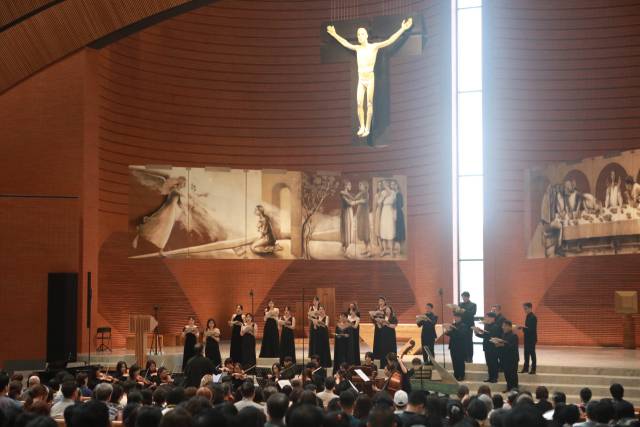 ‘르 보야즈 보칼레 앙상블’의 공연장면. ‘르 보야즈 보칼레 앙상블’ 제공.