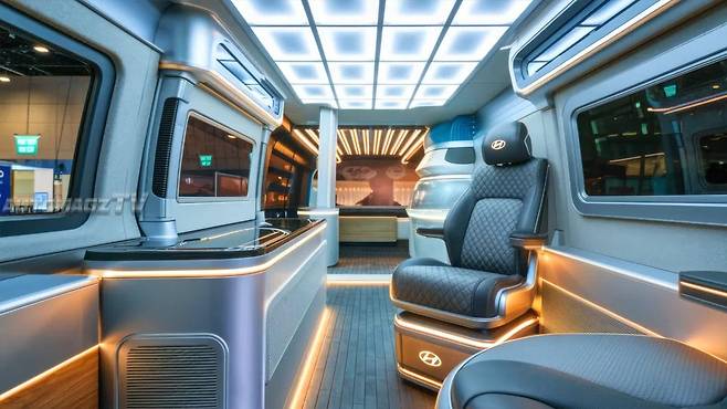 현대차 차세대 스타리아 실내 예상도