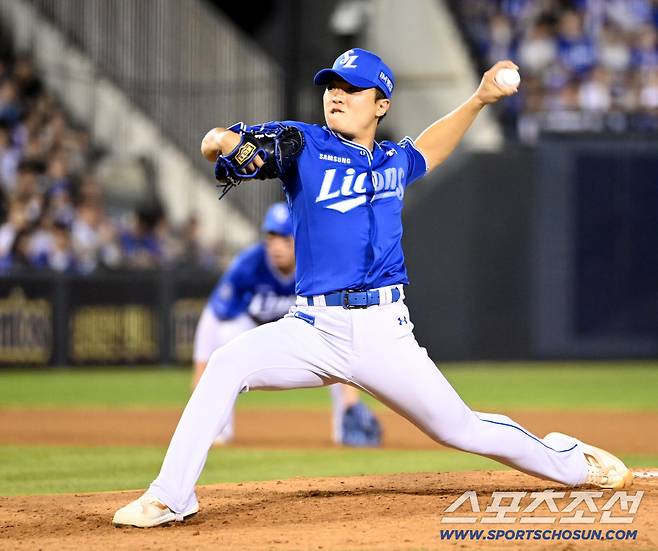 26일 잠실야구장에서 열린 삼성과 두산의 경기, 삼성 이승민이 역투하고 있다. 잠실=허상욱 기자wook@sportschosun.com/2025.08.26/