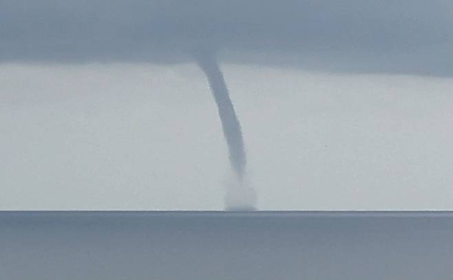 9일 울릉도 북면 해상에 발생한 용오름/독자 이종호씨 제공