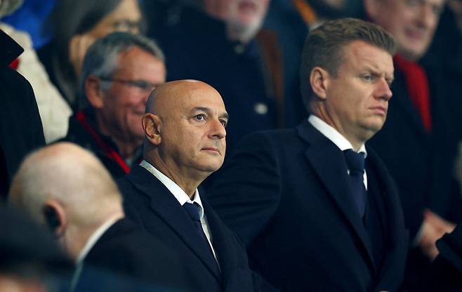 최근 사임한 토트넘 다니엘 레비 회장