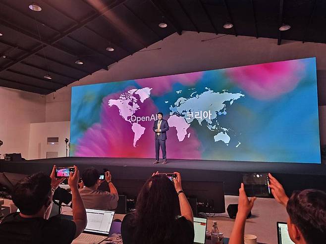 서울 광진구 파이팩토리 스튜디오에서 열린 오픈AI 코리아 출범 기자회견 / 출처=IT동아