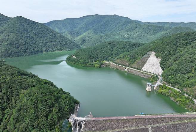 '최악 가뭄' 강릉시, 평창 도암댐 '비상 방류수' 한시적 수용 결정. 연합뉴스