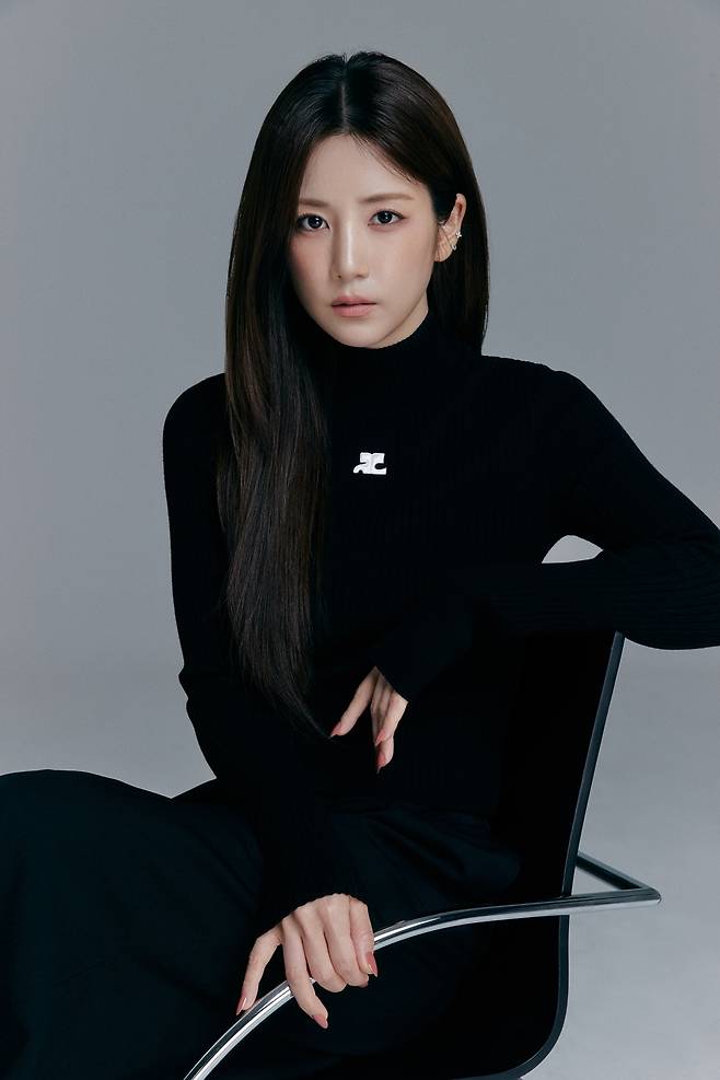 에이핑크 멤버이자 배우 박초롱. 사진 위드어스엔터테인먼트