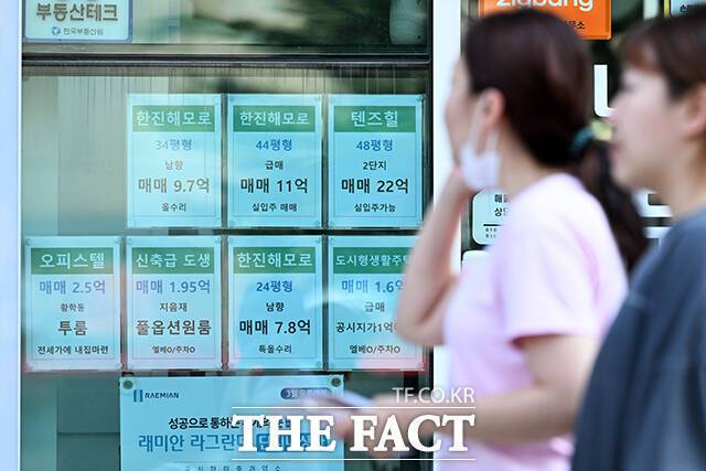 이재명 대통령은 향후 부동산 정책 방향과 관련해 "공급을 무한대로 늘릴 수는 없다"고 말했다. /서예원 기자