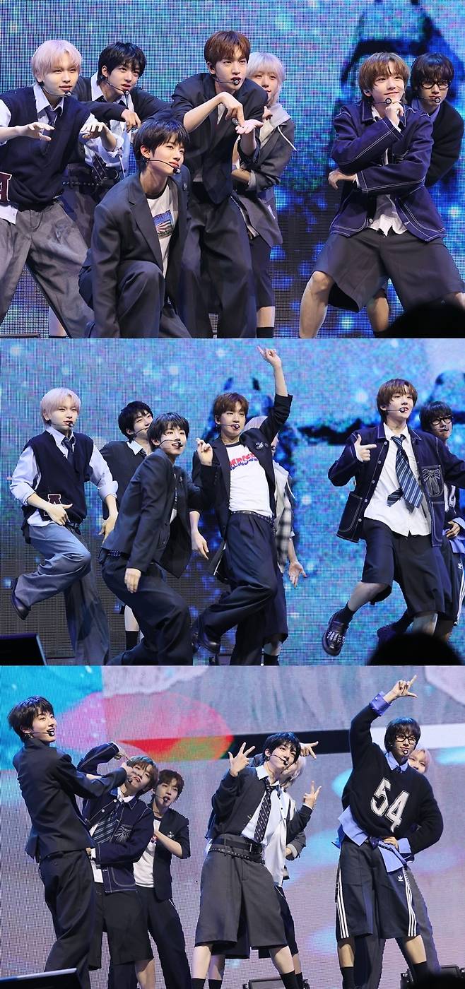 타이틀곡 '제멋대로 찬란하게' 무대를 하는 모습. 스타쉽엔터테인먼트 제공