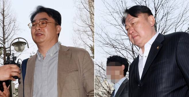 ▲ '전자칠판 납품 비리' 사건에 연루된 인천시의회 조현영(왼쪽) 의원과 신충식(오른쪽) 의원이 지난 3월27일 구속 전 피의자 심문을 받기 위해 인천지법으로 들어서고 있다. /인천일보DB