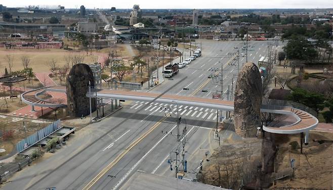 대구 달서구 월암동 선돌보도교 전경. 대구 달서구 제공