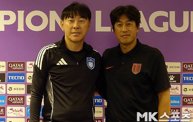 울산 HD 신태용 감독(사진 왼쪽), 청두 룽청 서정원 감독. 둘은 절친한 친구다. 사진=이근승 기자