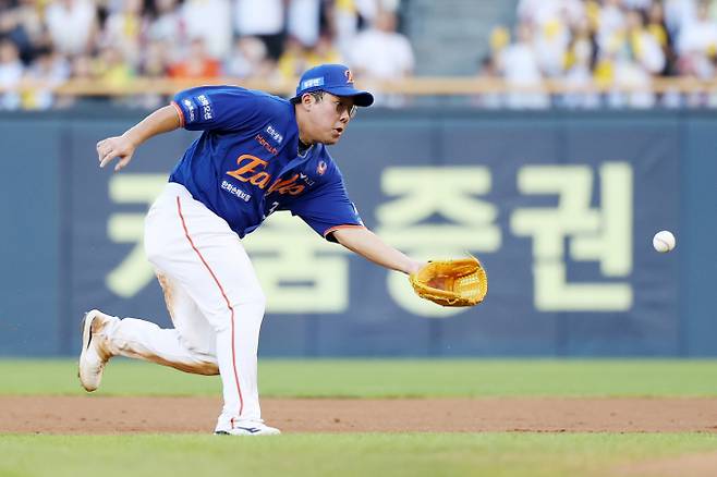 한화 이글스 안치홍이 타격 부진을 털고 반등에 성공했다. 사진은 한화에서 활약 중인 안치홍의 모습. /사진=뉴시스