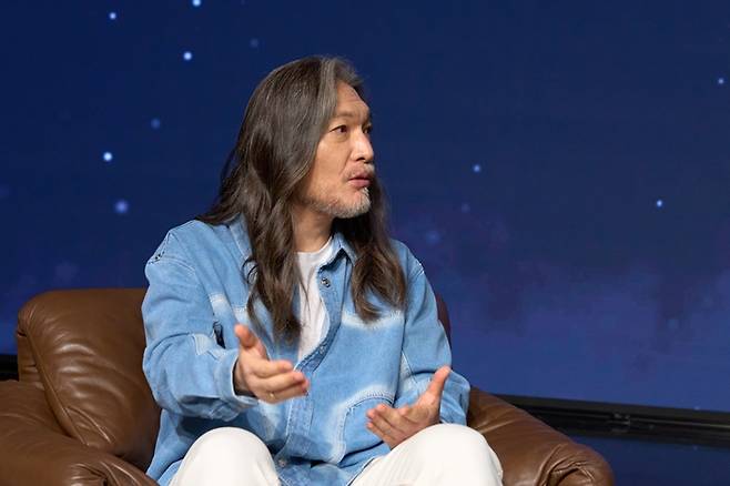 가수 임재범이 데뷔 40주년 기념 전국 투어 및 신곡 '인사' 발표 기자간담회를 17일 오후 서울 강남구 일지아트홀에서 열었다. 블루씨드엔터테인먼트 제공