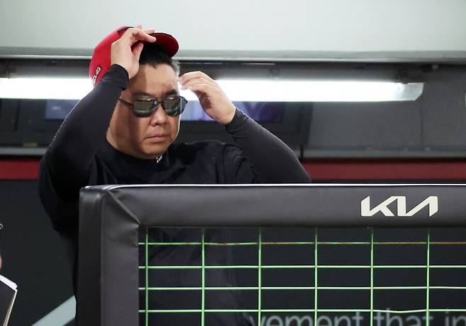 ▲ 최근 급감하는 경기력에 고민이 점점 더 커지고 있는 이범호 KIA 감독 ⓒ연합뉴스