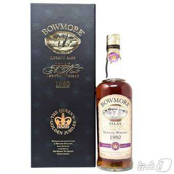 '보모어 퀸스 캐스크(Bowmore Queen’s Cask) 위스키' <출처: 올드앤레어위스키>