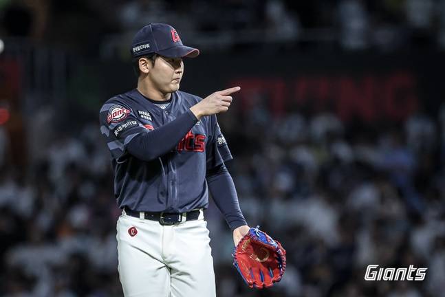 롯데 최준용이 19일 창원 NC전에서 투구하고 있다. /사진=롯데 자이언츠 제공