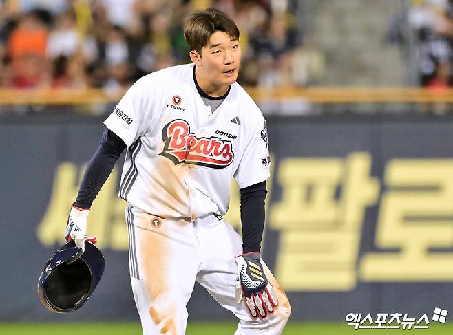 두산 베어스 내야수 안재석이 21일 인천 SSG랜더스필드에서 열린 2025 신한 SOL Bank KBO리그 SSG 랜더스와의 팀 간 14차전에서 1회초 선제 솔로홈런을 기록했다. 사진 엑스포츠뉴스 DB