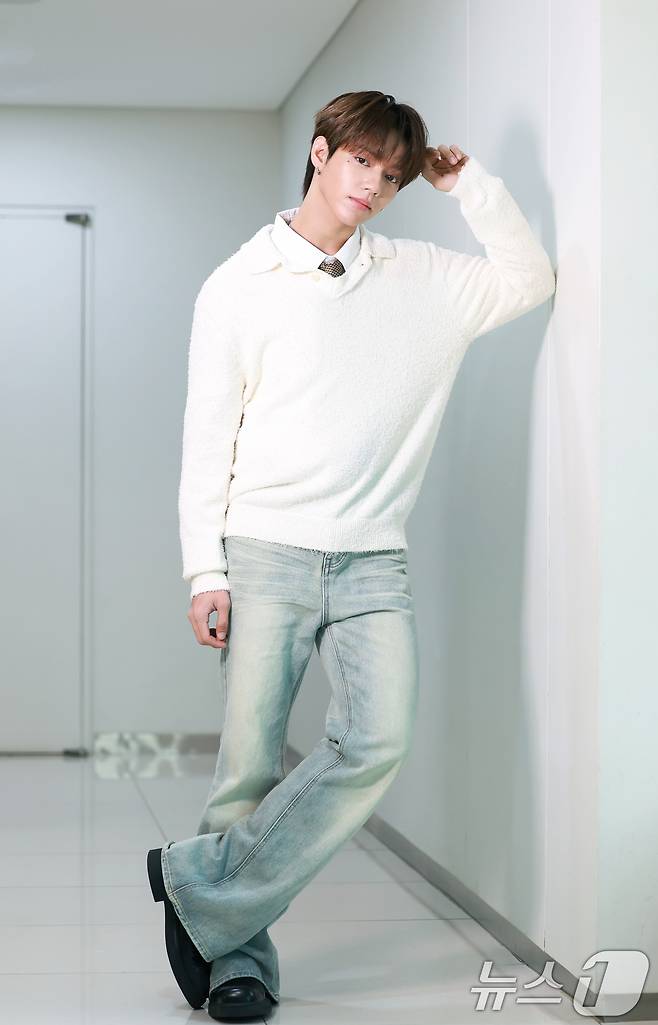 그룹 아홉(AHOF)의 제이엘(JL) ⓒ News1 권현진 기자