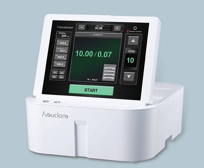 딥슨바이오의 치료 초음파 기기 뉴클레어. /사진 딥슨바이오