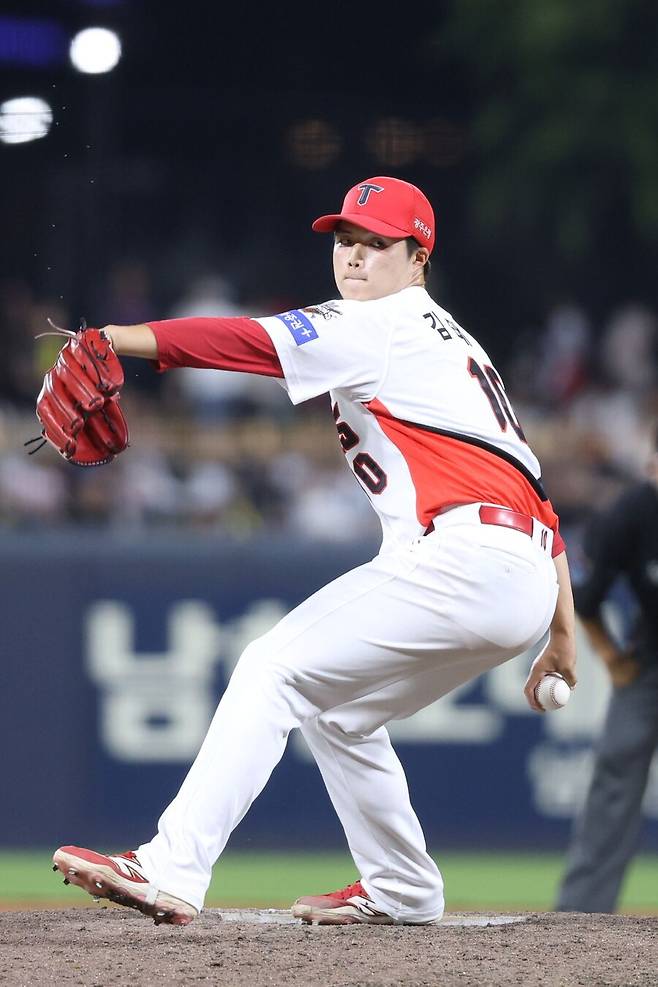 ▲ 김태형은 올 시즌 중반 이후 구속이 원래 상태를 되찾으며 강력한 구위를 선보이고 있다 ⓒKIA타이거즈