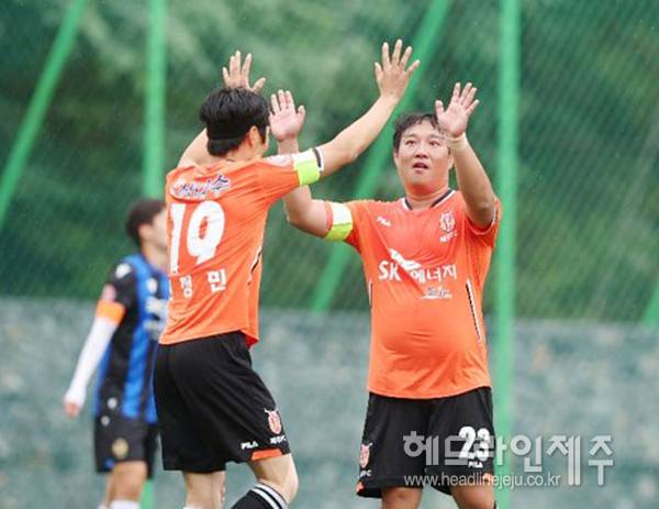 '2025 K리그 PlayONE Cup'이 26일부터 28일까지 제천축구센터에서 열린다. 사진은 2022 스페셜올림픽 유니파이드컵에 참가한 제주유나이티드 통합축구팀 (사진=제주SK FC)