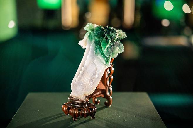 체코 프라하 국립박물관에 전시된 대만 고궁박물원의 대표 유물 '취옥백채'. '옥배추'로 널리 알려져 있다./체코 국립박물관