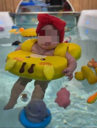 베이비스파에서도 차라리 물 속에 있을 때가 편하다. 최소한 다른 아이들과 부딪힐 일은 없으니까. /사진=최우영 기자