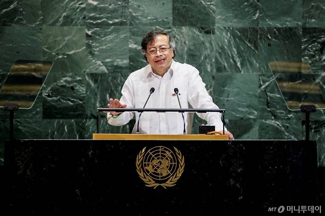 (뉴욕 로이터=뉴스1) 권준언 기자 = 구스타보 페트로 콜롬비아 대통령이 23일(현지시간) 미국 뉴욕 유엔본부에서 열린 제80차 유엔 총회에서 연설하고 있다. 2025.09.23. ⓒ 로이터=뉴스1 Copyright (C) 뉴스1. All rights reserved. 무단 전재 및 재배포, AI학습 이용 금지. /사진=(뉴욕 로이터=뉴스1) 권준언 기자
