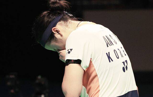 안세영이 이날 여자단식 결승에서 실점한 후 아쉬워하고 있는 모습. 연합뉴스