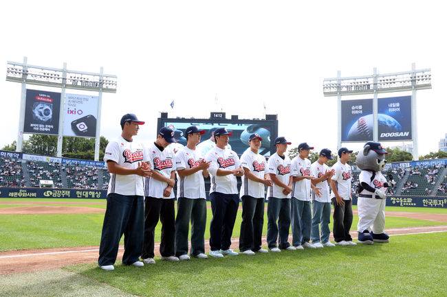 두산 베어스 제공