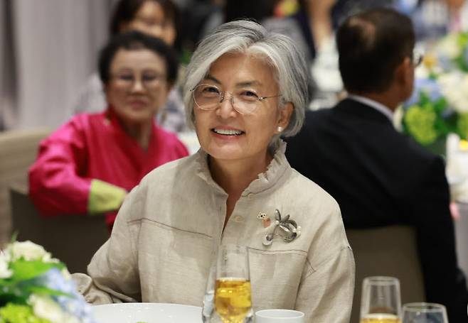 강경화 주미대사 내정자가 지난 8월 24일(현지시간) 미국 워싱턴DC의 한 호텔에서 열린 동포 만찬 간담회에 참석하고 있다. (사진=연합뉴스)