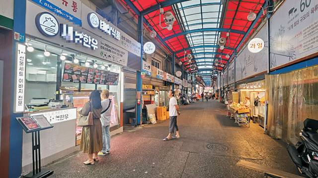 적막한 시장 : 추석을 앞둔 주말인 9월 28일 서울 성동구 마장동 축산시장이 한산한 모습이다. 노유정 기자