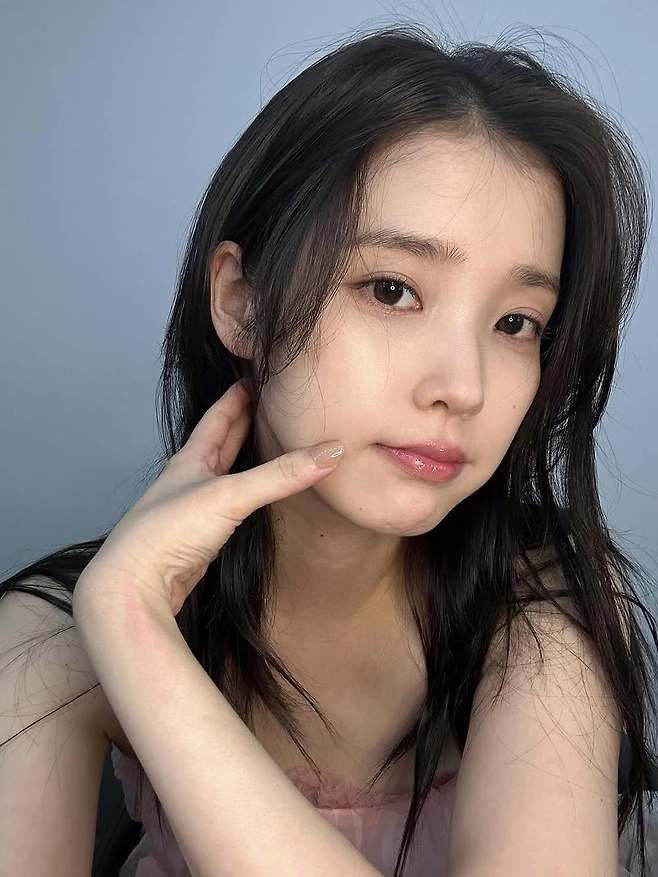 아이유 소셜네트워크서비스 계정