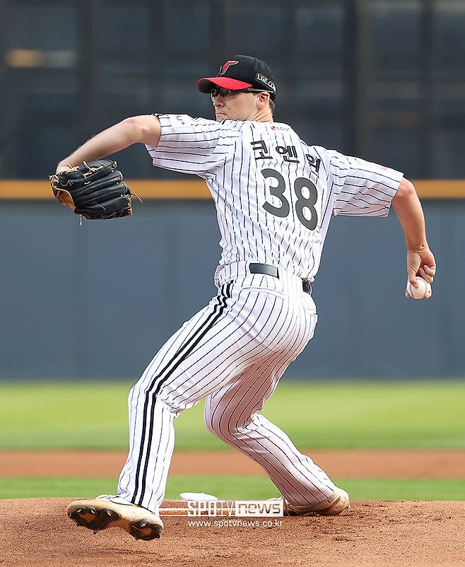 ▲ 코엔 윈은 KBO리그 5경기에서 7점대의 평균자책점을 남겼다 ⓒ곽혜미 기자