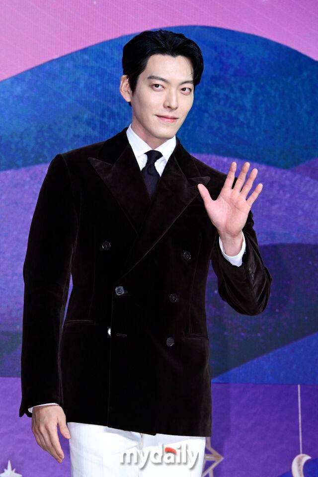 김우빈