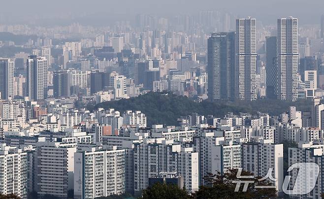 서울 아파트 단지 모습.(자료사진) 2025.10.1/뉴스1 ⓒ News1 김성진 기자