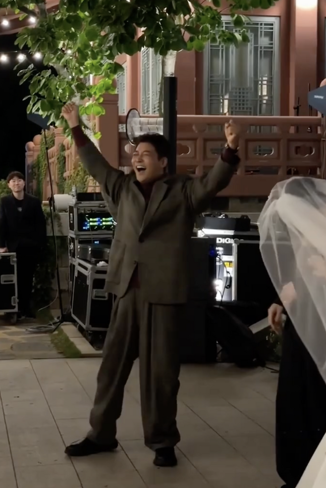 사진출처=전현무 SNS.