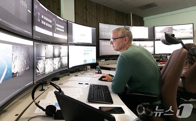 노르웨이의 대표적인 글로벌 연어양식 기업인 모위의 스마트 양식관리 시스템(출처: 모위 누리집)