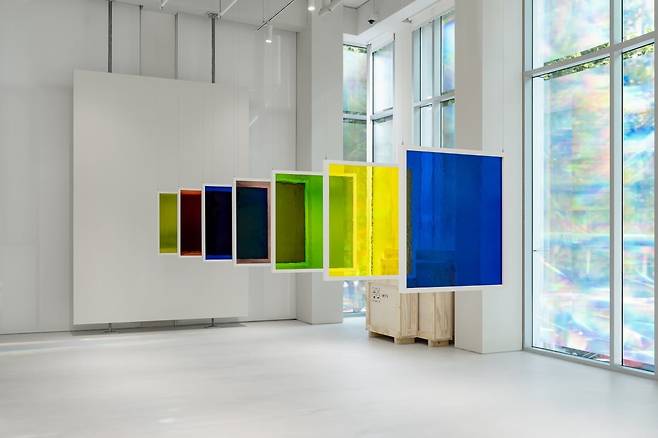 오픈 스튜디오 강남 2층에 전시된 작품. 이미지 제공: 스튜디오 김수자, 사진: 심규호