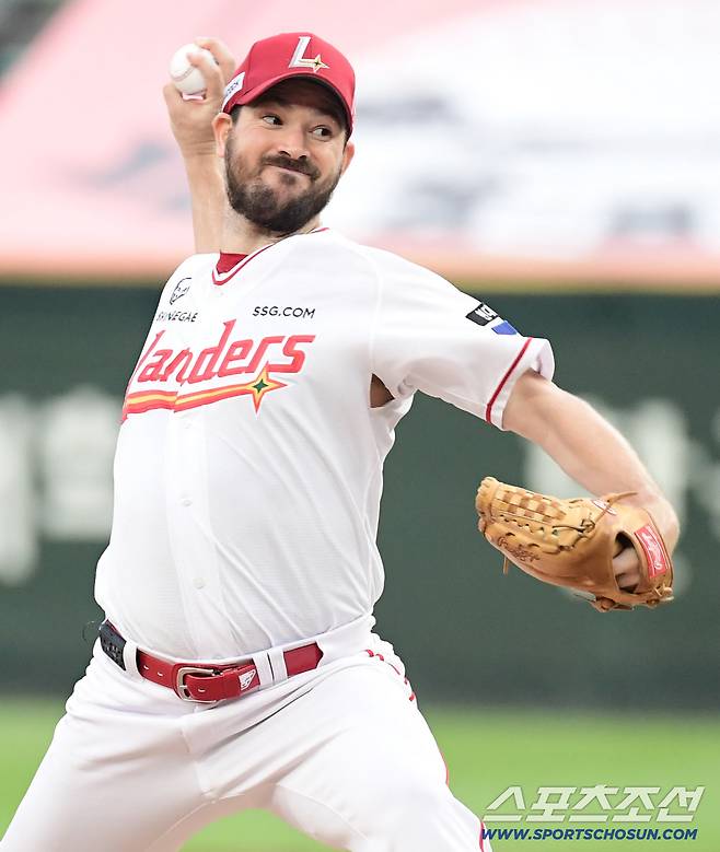 2일 인천 SSG랜더스필드에서 열린 SSG와 키움의 경기. 선발 투구하고 있는 SSG 앤더슨. 인천=송정헌 기자songs@sportschosun.com/2025.09.02/