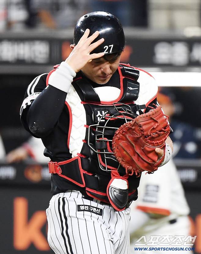 LG 박동원이 아쉬워하고 있다. 대전=정재근 기자 cjg@sportschosun.com/2025.9.29/