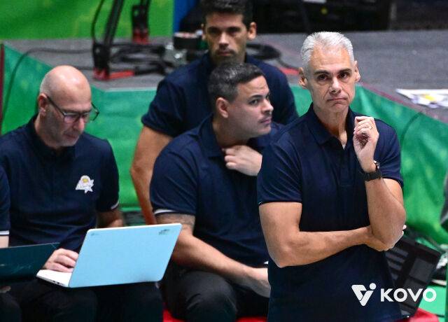 레오나르도 카르발류 감독./KOVO