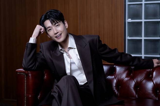 영화 '보스'의 배우 정경호가 29일 진행된 라운드인터뷰를 위해 포즈를 취하고 있다. /2025.09.29 /사진제공=하이브미디어코프 /사진=김휘선 hwijpg@