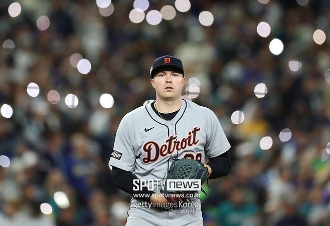 ▲ 타릭 스쿠발은 7타자 연속 탈삼진 등 6이닝 13탈삼진 1실점으로 호투하고도 아쉽게 가을 야구를 마무리하게 됐다.