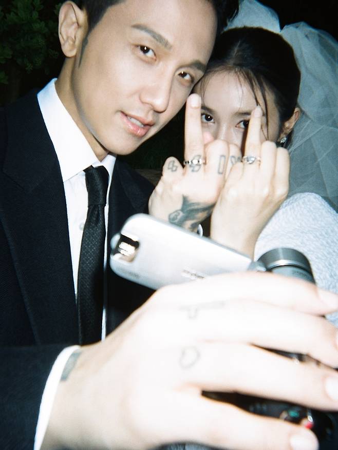 쿠시-비비엔. 비비엔 SNS.