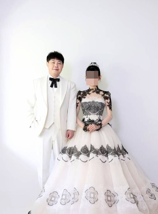 윤승현 소셜 계정 캡처