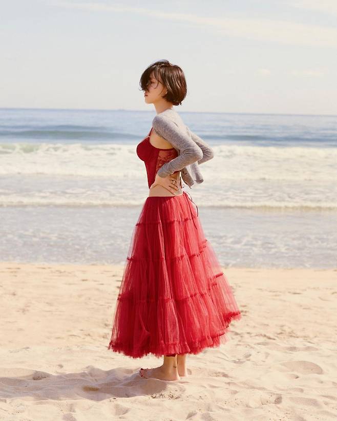 사진=화사 공식 계정