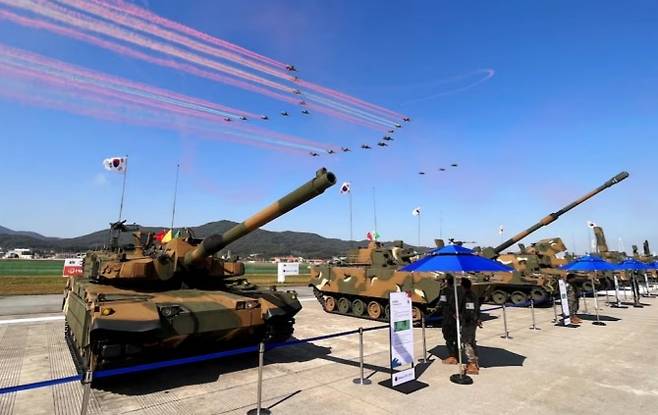 세상에 없던 '이것'을 한국이 개발한다! "한 방에 축구장 8개 초토화 가능한 이것" | 밀리터리 랩실